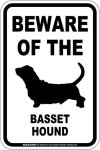 画像1: [MAGSIGN] バセットハウンド 注意 英語 マグネット＆ステッカー BEWARE OF THE BASSET HOUND 車/屋外用 日本製 (1)