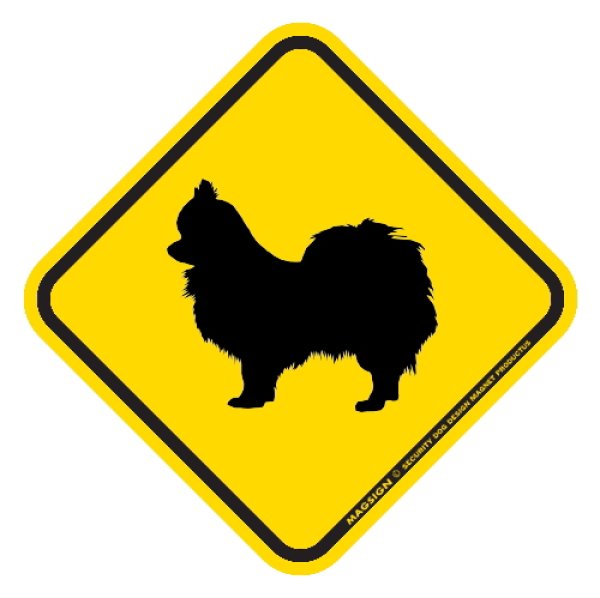 画像1: [MAGSIGN] 犬横断注意/犬飛び出し注意 マグネット＆ステッカー 黄色(イエロー) 車 屋外用(防水/耐水・耐光仕様) 日本製：ロングコートチワワ (1)