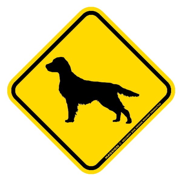 画像1: [MAGSIGN] 犬横断注意/犬飛び出し注意 マグネット＆ステッカー 黄色(イエロー) 車 屋外用(防水/耐水・耐光仕様) 日本製：フラットコーテッドレトリーバー (1)
