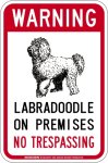 画像2: [MAGSIGN] ラブラドゥードル 警戒 英語 立入禁止 マグネット＆ステッカー WARNING LABRADOODLE ON PREMISES NO TRESPASSING 車/屋外用 日本製 (2)