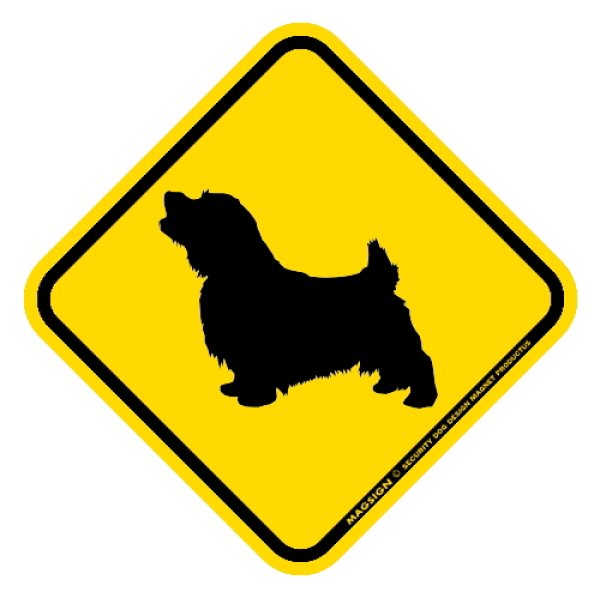 画像1: [MAGSIGN] 犬横断注意/犬飛び出し注意 マグネット＆ステッカー 黄色(イエロー) 車 屋外用(防水/耐水・耐光仕様) 日本製：ノーフォークテリア (1)