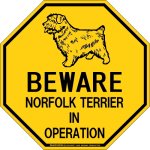 画像2: [MAGSIGN] ノーフォークテリア 注意 英語 英文 ローマ字 オペレーション中 動作中 オクタゴン(八角形)マグネット＆ステッカー BEWARE NORFOLK TERRIER IN OPERATION 車/屋外用 日本製 (2)