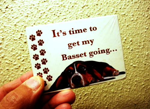 get my Basset going...マグネット