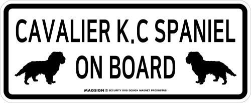 キャバリアキングチャールズスパニエル,乗車中,カーマグネット,バンパーステッカー,英語,CAVALIER K.C SPANIEL ON BOARD,ホワイト,白色