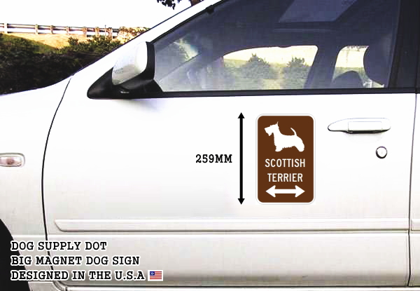 SCOTTISH TERRIER シルエット＆矢印 アメリカン道路標識 英語犬種名 マグネット/ステッカー
